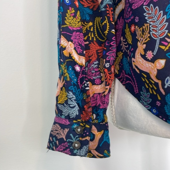 Anthropologie 25 of 52 Conversations Oh Deer Woodland Animal Print Blouse. Sz 0 - Picture 9 of 14